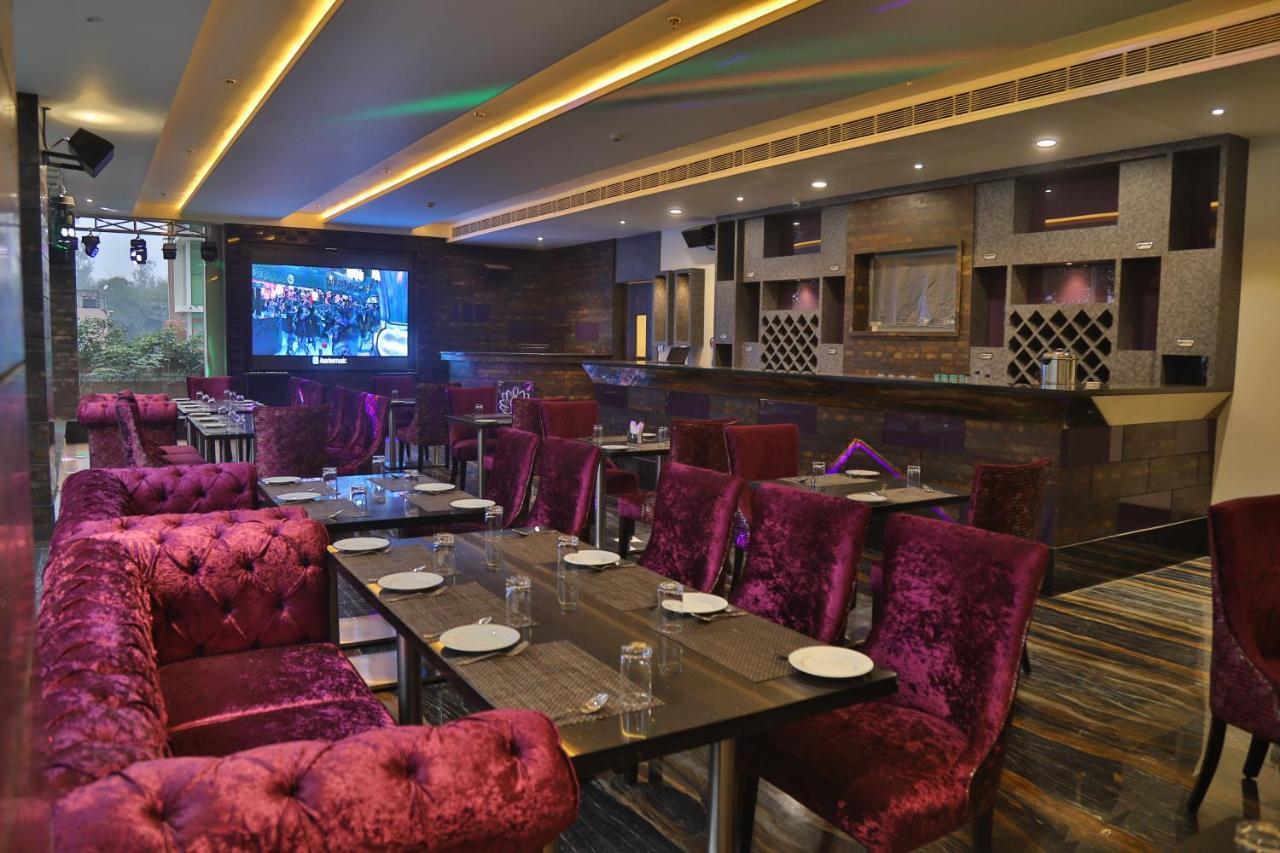 Aveo By Amatra, Gateway To Corbett Hotel Kashipur Exterior foto